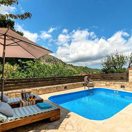 Apple Privater Pool Kournás